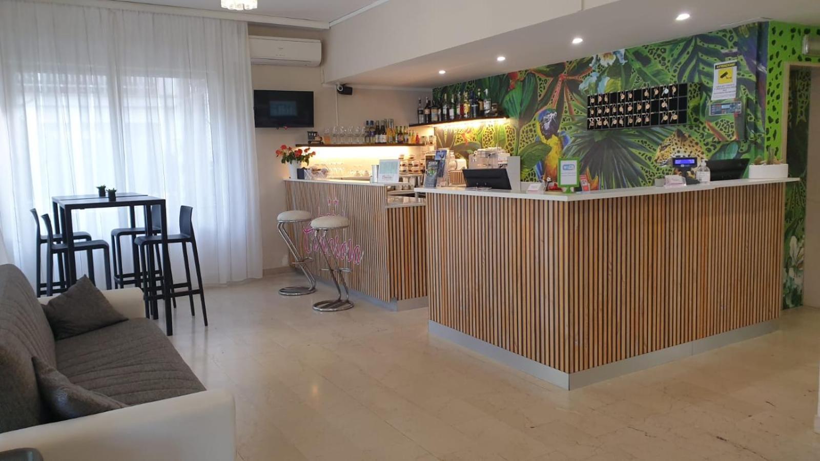 Hotel Cimarosa ริชโชเน ภายนอก รูปภาพ