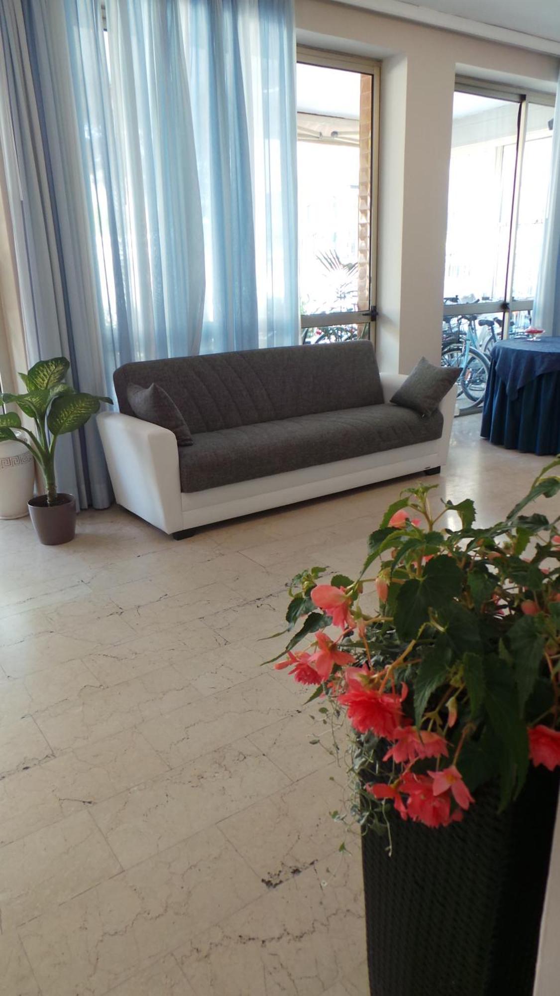 Hotel Cimarosa ริชโชเน ภายนอก รูปภาพ